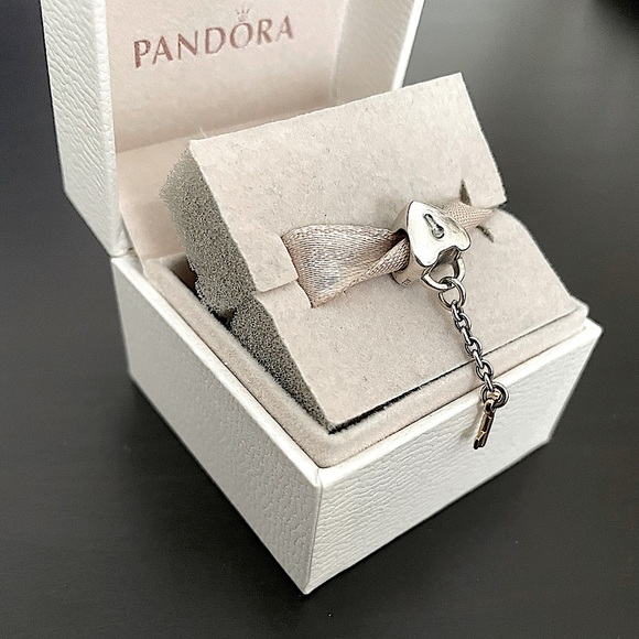 Pandora Key to My Heart - Picture 2 of 4